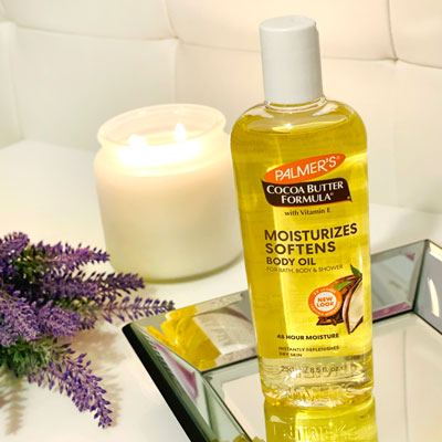 Whether you use body oil before or after lotion, Palmer's Moisturizing Body Oil is ideal to deeply moisturize