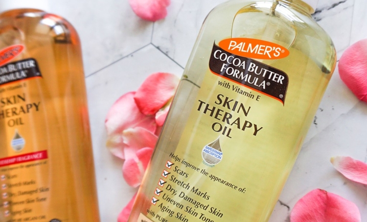 Close-up of Palmer's Cocoa Butter Formula Skin Therapy Oil, the best argan oil for stretch marks